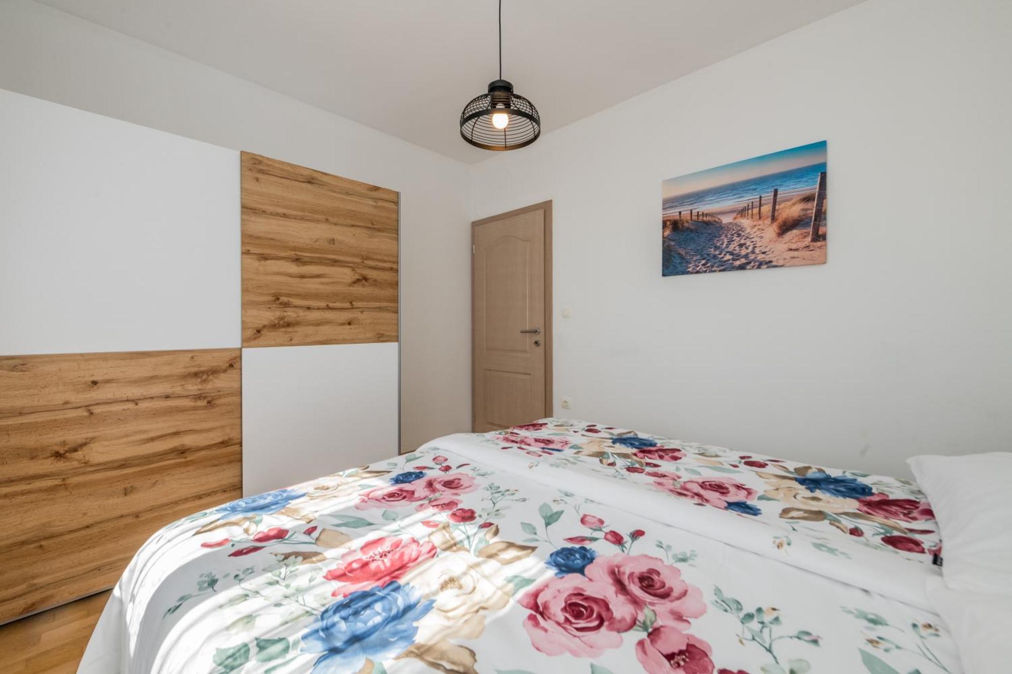 Sun Island Apartment Trogir Exterior photo